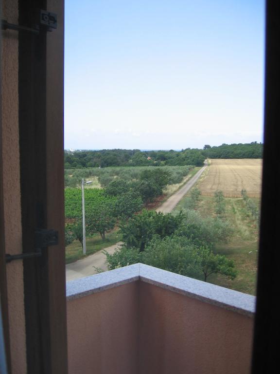 Guest House Caterina Porec Exterior photo